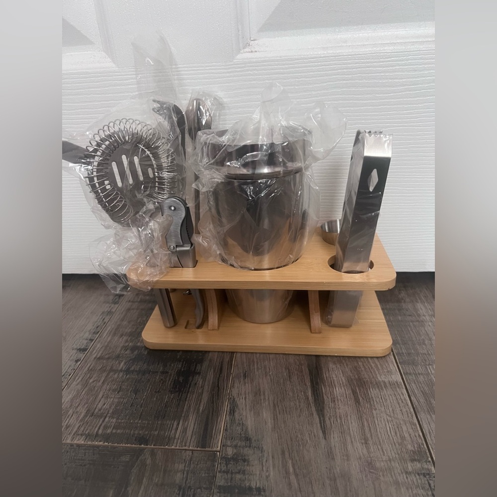 Cocktail Shaker Set Bartender Kit With Santander Bank Logo Open Box